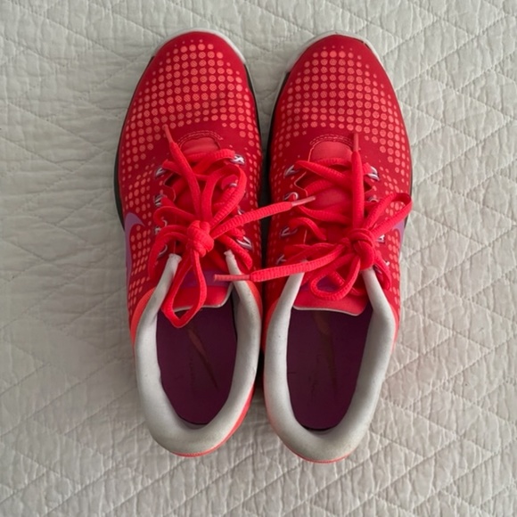 Nike sneakers - Picture 3 of 4